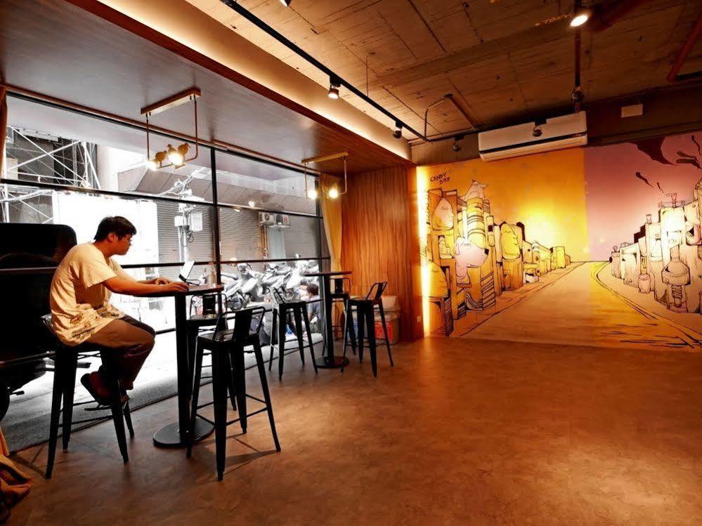 Backpackers Hostel - Ximen Tchaj-pej Exteriér fotografie